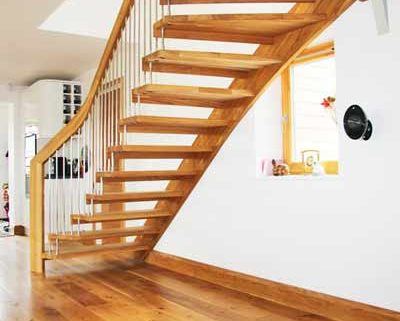 Floating-oak-stair