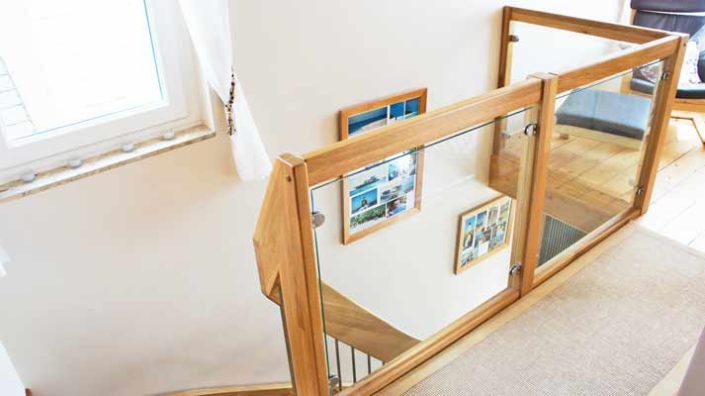 Glass Landing Balustrade