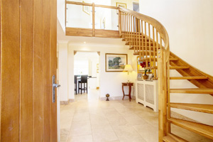 Quarter Turn Oak Stair with Oak Spindles