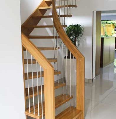 Curving Oak open Staircase
