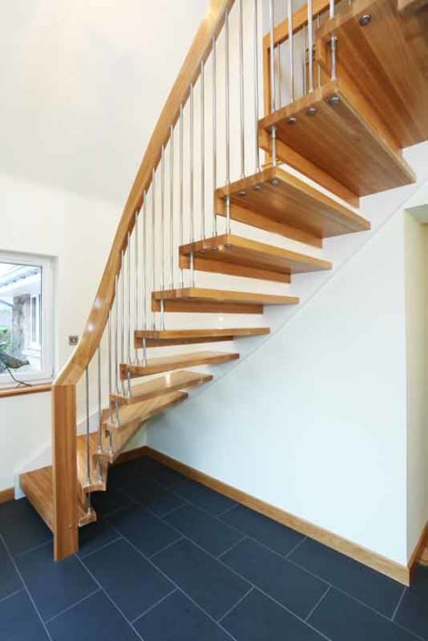 Curving Oak Staircase